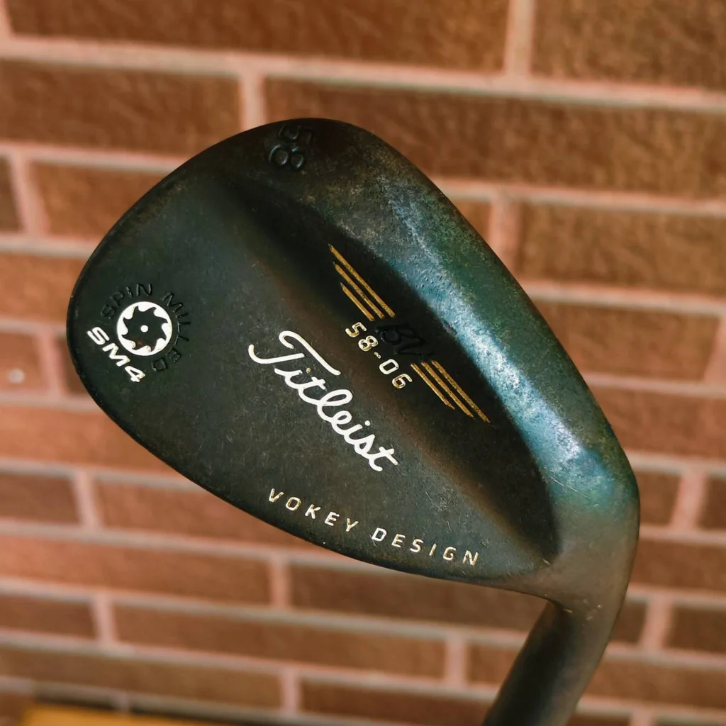 VOKEY DESIGN SPIN MILLED SM4** องศา 58 - 06 **Oil Can** (ผิวรมดำธรรมชาติที่ตั้งใจให้ขึ้นสนิม) VOKEY DESIGN SPIN MILLED SM4** องศา 58 - 06 **Oil Can** (ผิวรมดำธรรมชาติที่ตั้งใจให้ขึ้นสนิม)