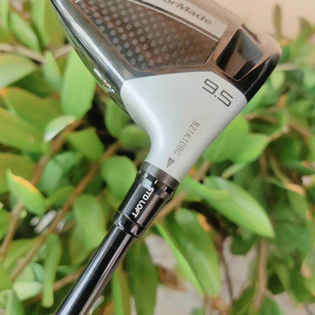 DRIVER TAYLORMADE M3 องศา 9.5 ก้าน KUROKAGE FLEX S ก้านดีมากๆ หน้า TWIST FACE กระดองเคฟล่างามๆ ไขปรับได้ทุกวงสวิง หน้าไม้มี SPEED POCKET เพื่อเพิ่มความเด้งขั้นสุด ไม้กอล์ฟพรีเมี่ยมมือสอง ของแท้ By NakaraLuxurious DRIVER TAYLORMADE M3 องศา 9.5 ก้าน KUROKAGE FLEX S ก้านดีมากๆ หน้า TWIST FACE กระดองเคฟล่างามๆ ไขปรับได้ทุกวงสวิง หน้าไม้มี SPEED POCKET เพื่อเพิ่มความเด้งขั้นสุด ไม้กอล์ฟพรีเมี่ยมมือสอง ของแท้ By NakaraLuxurious