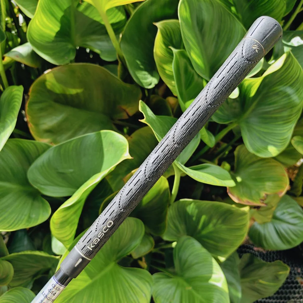 U444 องศา 23 Kasco Power Tornado วัสดุ Super Hyten ส่งพลังได้เต็มประสิทธิภาพ ช่วยรีดระยะ U444 องศา 23 Kasco Power Tornado วัสดุ Super Hyten ส่งพลังได้เต็มประสิทธิภาพ ช่วยรีดระยะ