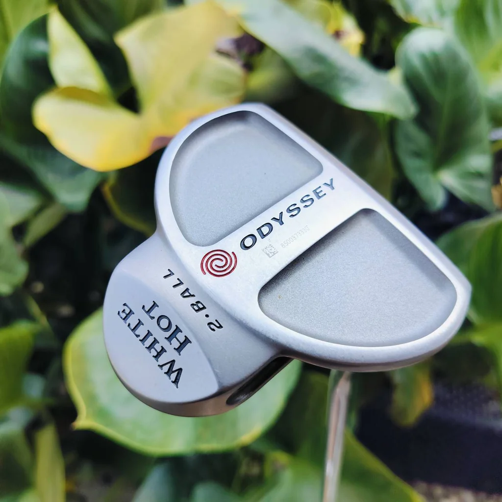 PUTTER ODYSSEY TWO-BALL ความยาว 33 นิ้ว ตัวดัง แจ้งเกิด ตัว WHITE HOT นุ่มและเกาะไลน์ ไม้กอล์ฟพรีเมี่ยมมือสอง ของแท้ By NakaraLuxurious PUTTER ODYSSEY TWO-BALL ความยาว 33 นิ้ว ตัวดัง แจ้งเกิด ตัว WHITE HOT นุ่มและเกาะไลน์ ไม้กอล์ฟพรีเมี่ยมมือสอง ของแท้ By NakaraLuxurious