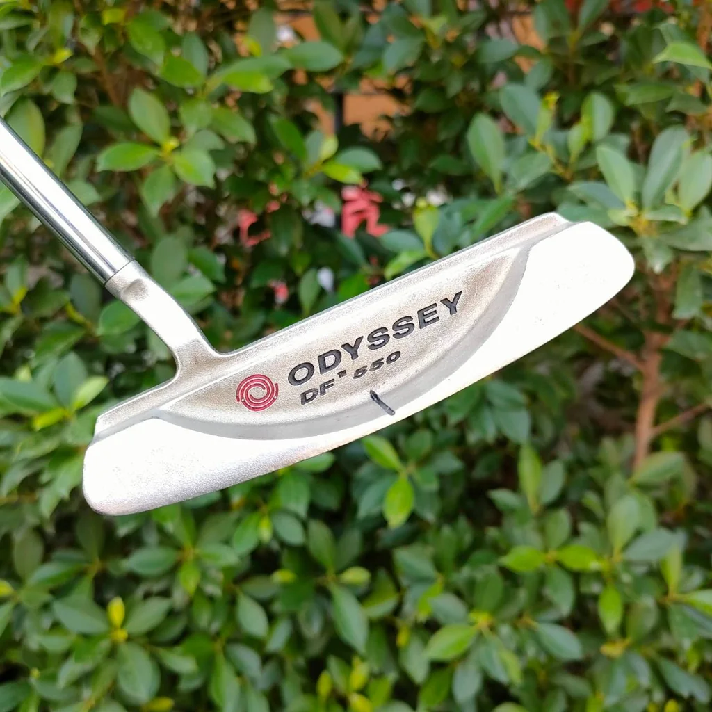 PUTTER ODYSSEY DUAL FORCE 550 ความยาว 34 นิ้ว หน้าดำ พิเศษ ทั้งนุ่ม และเกาะไลน์มาก PUTTER ODYSSEY DUAL FORCE 550 ความยาว 34 นิ้ว หน้าดำ พิเศษ ทั้งนุ่ม และเกาะไลน์มาก