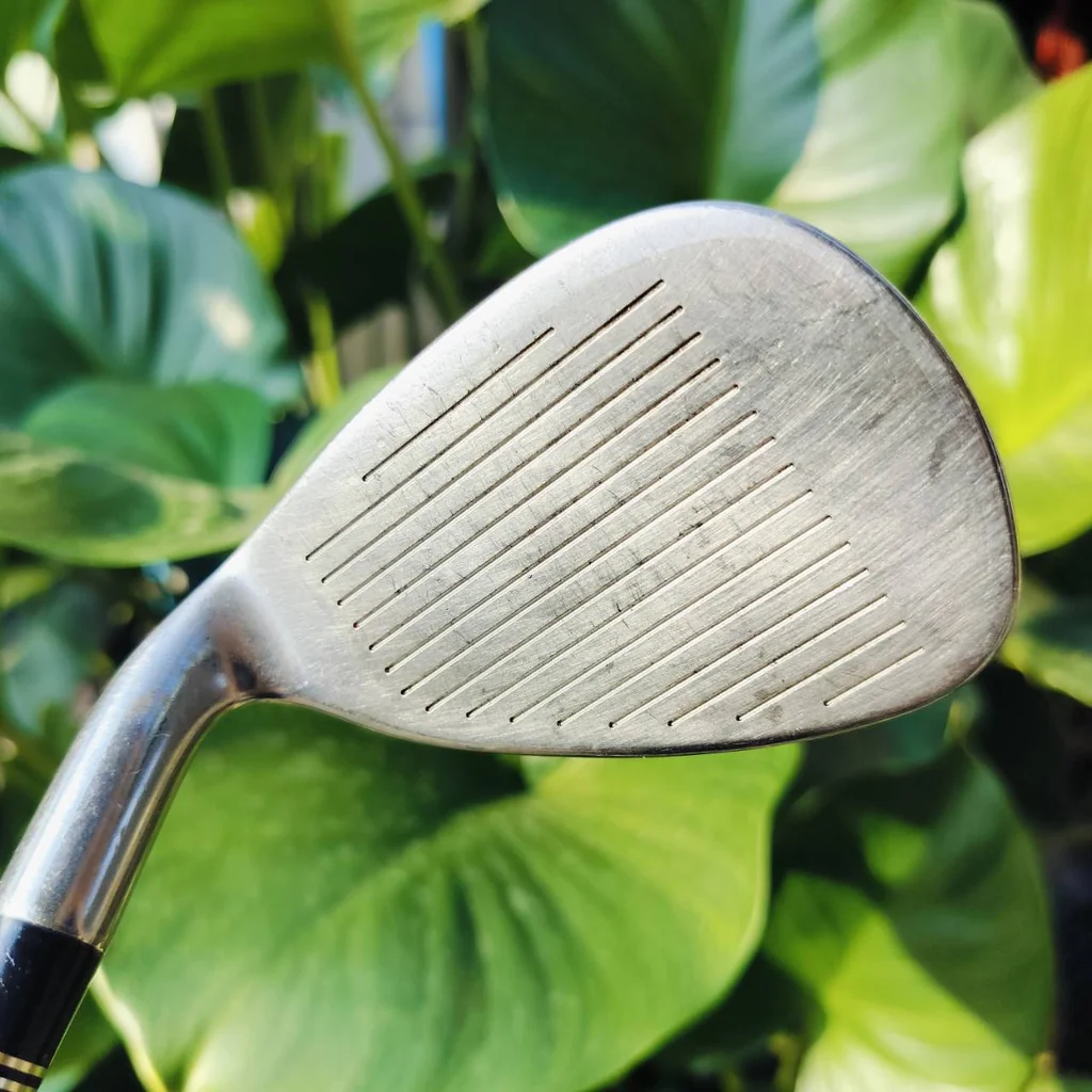SW Taylormade r7 XR หน้าเด้ง!!! เหมาะกับท่านที่ระเบิดทรายไม่ขึ้น เพราะสปีดไม่แรง ตัวนี้มีแผ่นหน้าเด้ง ชิพง่ายที่สุด ตัว XR พรีเมี่ยมที่สุด ไม้กอล์ฟพรีเมี่ยมมือสอง ของแท้ By NakaraLuxurious SW Taylormade r7 XR หน้าเด้ง!!! เหมาะกับท่านที่ระเบิดทรายไม่ขึ้น เพราะสปีดไม่แรง ตัวนี้มีแผ่นหน้าเด้ง ชิพง่ายที่สุด ตัว XR พรีเมี่ยมที่สุด ไม้กอล์ฟพรีเมี่ยมมือสอง ของแท้ By NakaraLuxurious