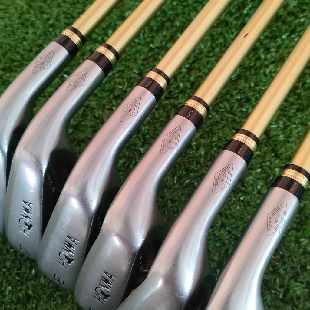 ชุดเหล็ก HONMA BERES IS-03 FORGED มีเหล็ก 6 7 8 9 10 11 ก้าน ARMRQ8 ก้านระดับ 2 ดาว ** FLEX R ชุดเหล็ก FORGED CAVITY สุดยอดพรีเมี่ยม จาก JAPAN SAKATA เป็นชุดเหล็กหน้าเด้ง!! ไม้กอล์ฟมือสอง ของแท้ BY NakaraLuxurious