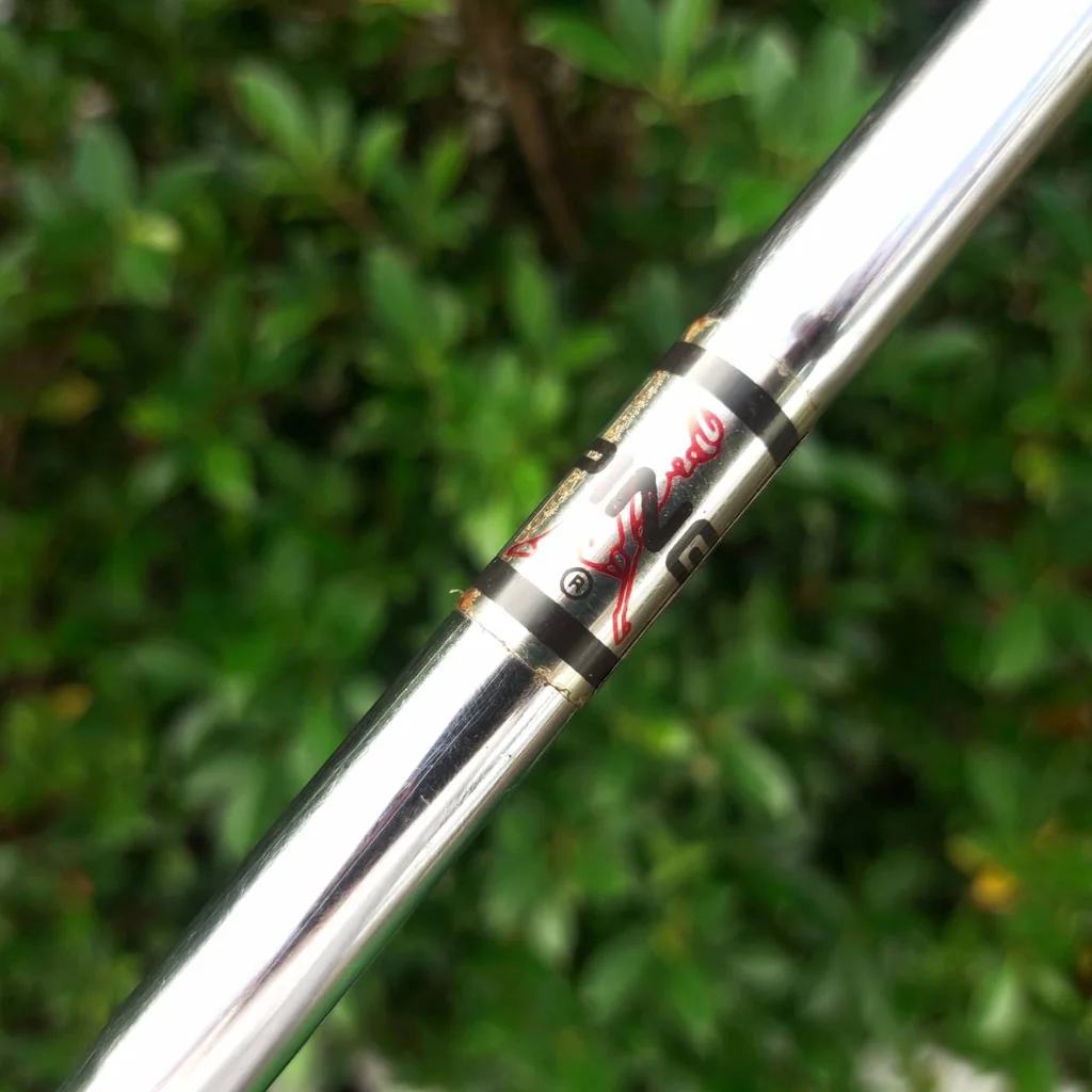 PUTTER PING ANSER 2 ความยาว 34 นิ้ว ก้าน PING ดีที่สุดในซีรี่ PING CLASSIC ได้รับความนิยมมาก และ ตามหากันอย่างต่อเนื่องครับ PUTTER PING ANSER 2 ความยาว 34 นิ้ว ก้าน PING ดีที่สุดในซีรี่ PING CLASSIC ได้รับความนิยมมาก และ ตามหากันอย่างต่อเนื่องครับ