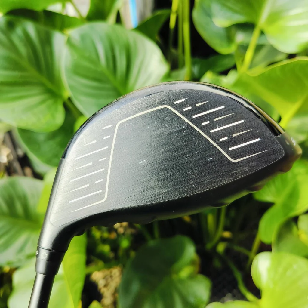 Driver PING G425 LST ก้าน ALTA J CB FLEX R . * ตัว LST หัวขนาดจะย่อมลงมา เป็น 445 CC. เพื่อให้เร่งสปีดได้เร็วขึ้น วิถีลูกพุ่งต่ำ ตีมันส์ ตีตรง และตีไกลมากกก ไม้กอล์ฟพรีเมี่ยมมือสอง ของแท้ By NakaraLuxurious