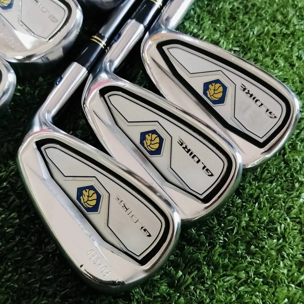 ชุดเหล็ก TAYLORMADE GLOIRE FORGED เวอร์ชั่นพรีเมี่ยมที่ยังคงทรงพลัง หรูหราขั้นสุด ไม้กอล์ฟพรีเมี่ยมญี่ปุุ่นมือสอง ของแท้ By NakaraLuxurious ชุดเหล็ก TAYLORMADE GLOIRE FORGED เวอร์ชั่นพรีเมี่ยมที่ยังคงทรงพลัง หรูหราขั้นสุด ไม้กอล์ฟพรีเมี่ยมญี่ปุุ่นมือสอง ของแท้ By NakaraLuxurious