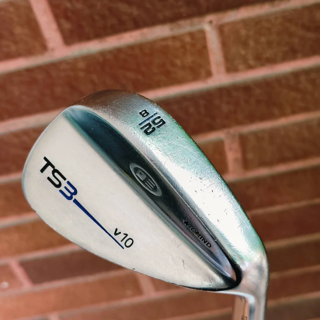 WEDGE US KIDS TS3 V10 LOFT 52° / BOUNCE 8° Size 54 ความยาว 32 นิ้ว WEDGE US KIDS TS3 V10 LOFT 52° / BOUNCE 8° Size 54 ความยาว 32 นิ้ว