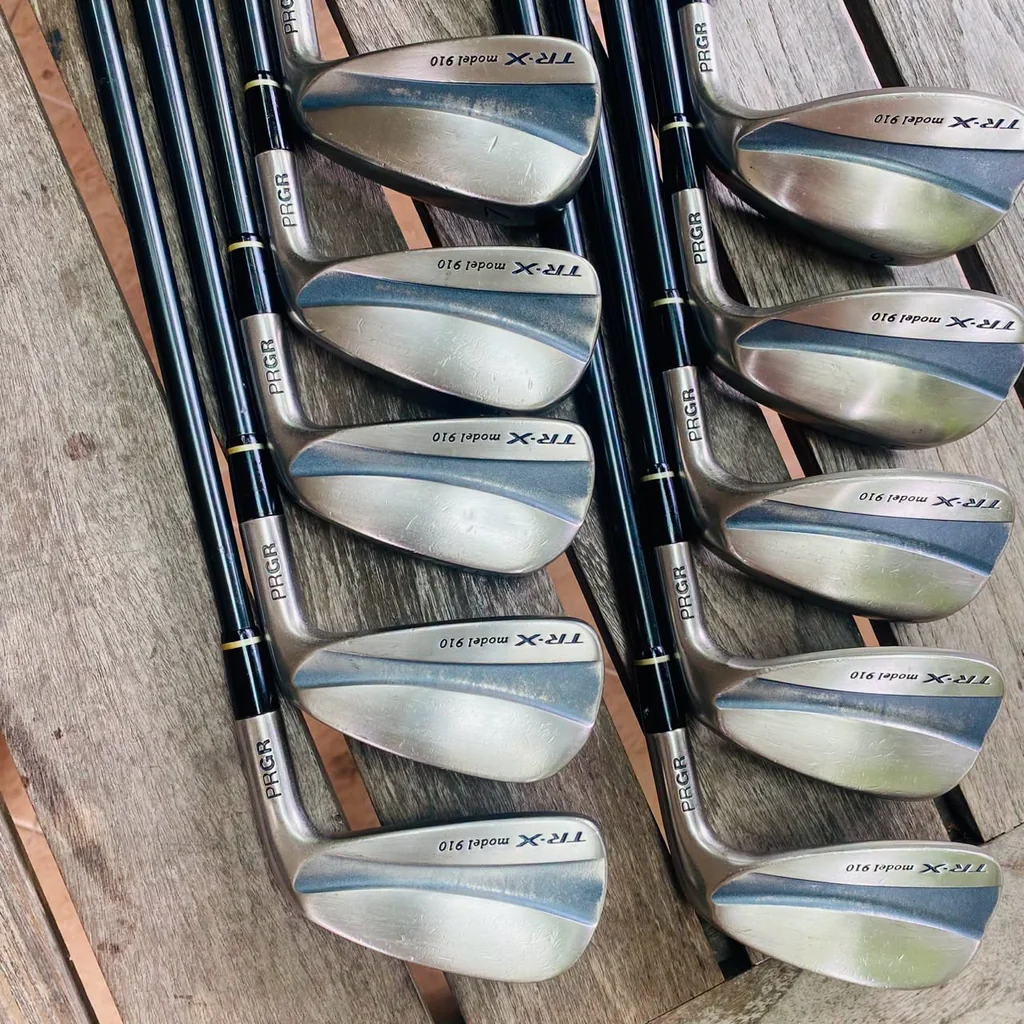 IRON SET PRGR TR-X model 910 สัมผัสความนุ่มนวลสูงสุดและการชดเชยความผิดพลาดระดับพรีเมียม IRON SET PRGR TR-X model 910 สัมผัสความนุ่มนวลสูงสุดและการชดเชยความผิดพลาดระดับพรีเมียม