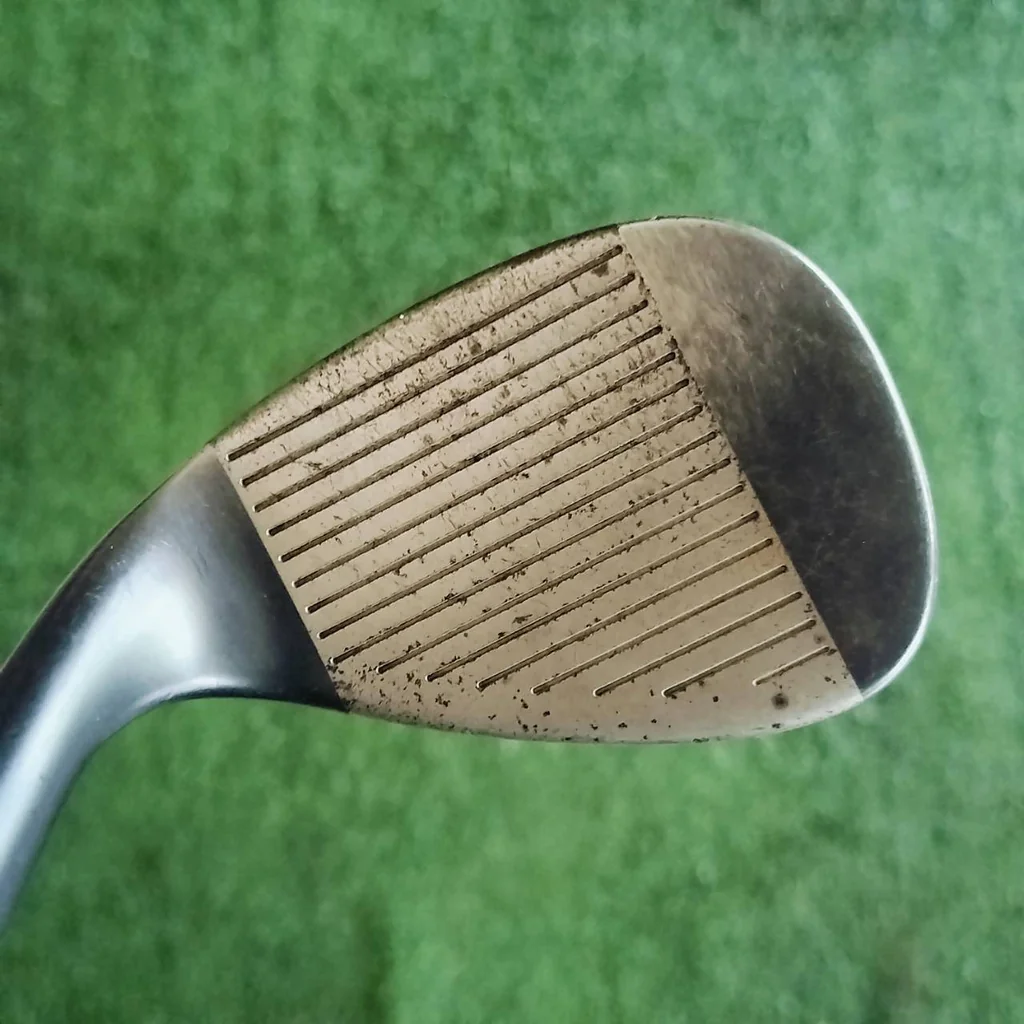 WEDGE CLEVELAND TOUR ACTION REG 588 องศา 51 รุ่นดังที่สุด ดีที่สุดของ Cleveland กะระยะได้ แม่นยำ นุ่มนวล ไม้กอล์ฟพรีเมี่ยมมือสอง ของแท้ By NakaraLuxurious