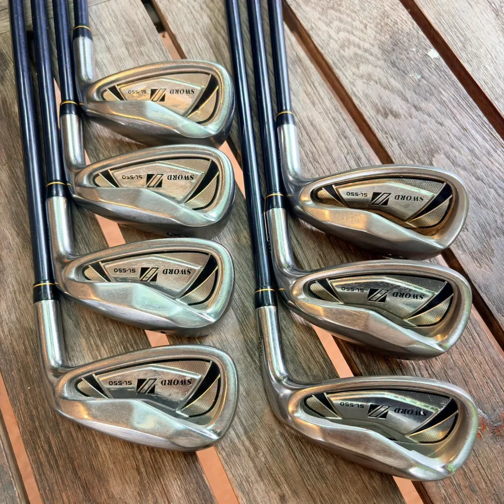 IRON SET Katana Sword SL-550 (Made in Japan) อาวุธลับพรีเมียมแดนปลาดิบสำหรับนักกอล์ฟสายตีสบาย IRON SET Katana Sword SL-550 (Made in Japan) อาวุธลับพรีเมียมแดนปลาดิบสำหรับนักกอล์ฟสายตีสบาย