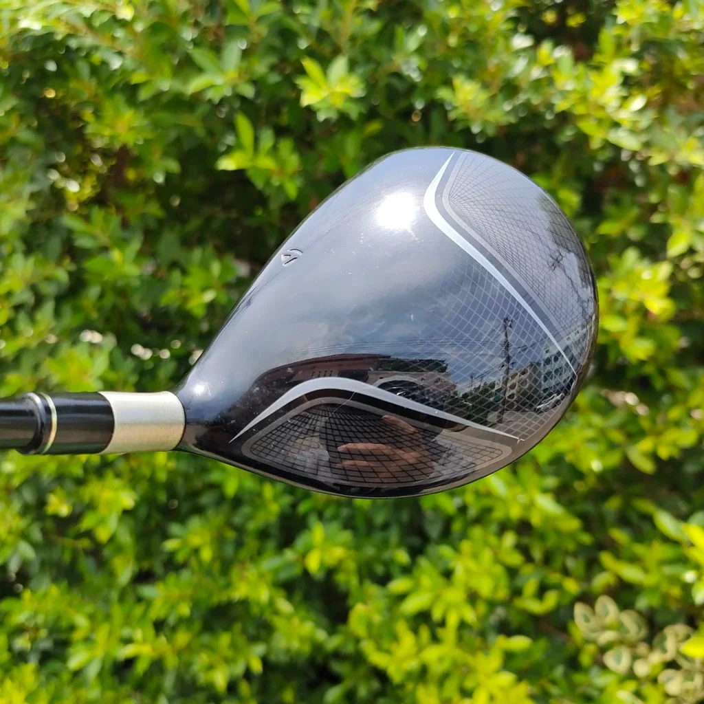 FW5 TAYLORMADE BURNER องศา 18 ก้าน RE*AX FLEX R กระดองเคฟล่า และ ดีไซน์ให้เป็นสามเหลี่ยม เด้งทั้งกระดอง ตีง่ายและ ตีไกลมากๆ เสียงเพราะมาก ไม้กอล์ฟมือสอง ของแท้ BY NakaraLuxurious FW5 TAYLORMADE BURNER องศา 18 ก้าน RE*AX FLEX R กระดองเคฟล่า และ ดีไซน์ให้เป็นสามเหลี่ยม เด้งทั้งกระดอง ตีง่ายและ ตีไกลมากๆ เสียงเพราะมาก ไม้กอล์ฟมือสอง ของแท้ BY NakaraLuxurious
