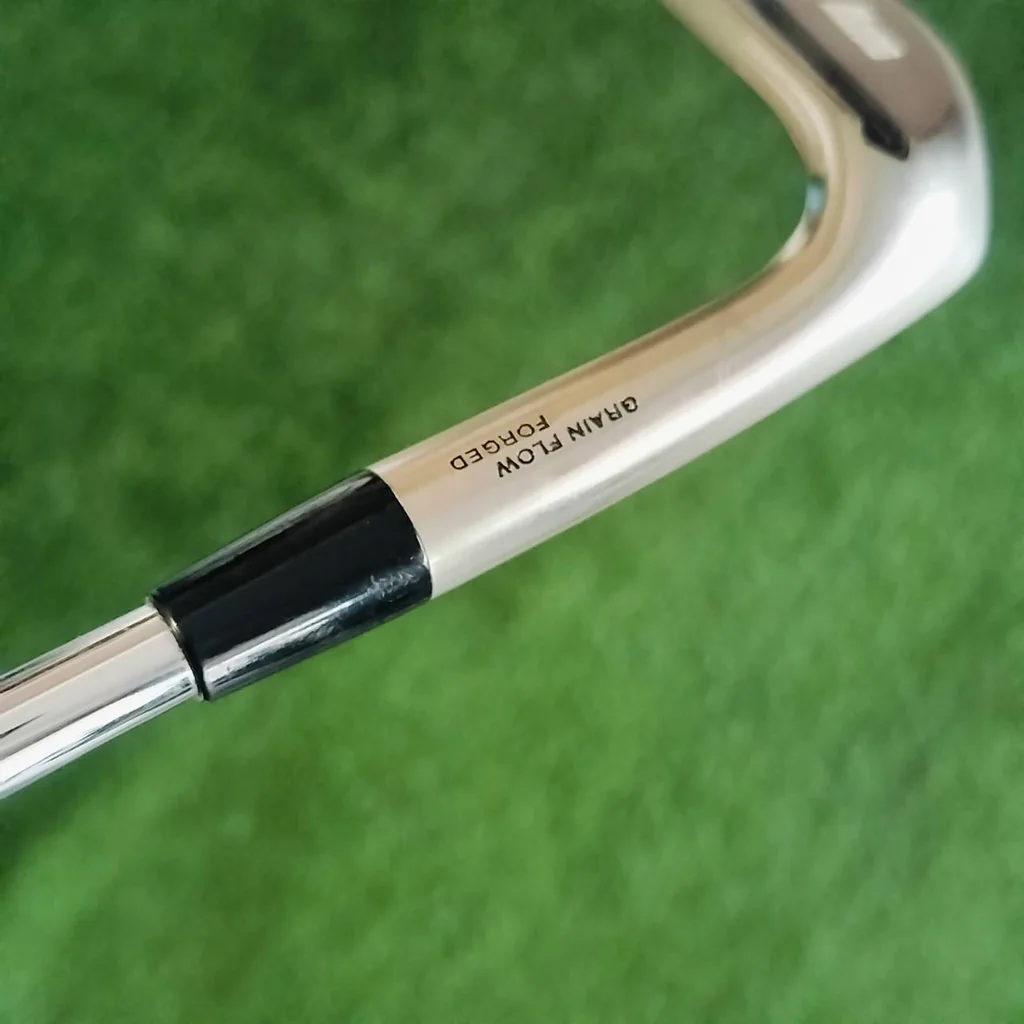 WEDGE Mizuno MP-T4 โหดจริง!! องศา 54 BOUNCE 9 ที่สุดของร่อง เป็นแบบ Quad Cut Grooves และ ยังเสริมด้วย SPIN MILLED สุดโหด ไม้กอล์ฟมือสอง ของแท้ By NakaraLuxurious WEDGE Mizuno MP-T4 โหดจริง!! องศา 54 BOUNCE 9 ที่สุดของร่อง เป็นแบบ Quad Cut Grooves และ ยังเสริมด้วย SPIN MILLED สุดโหด ไม้กอล์ฟมือสอง ของแท้ By NakaraLuxurious