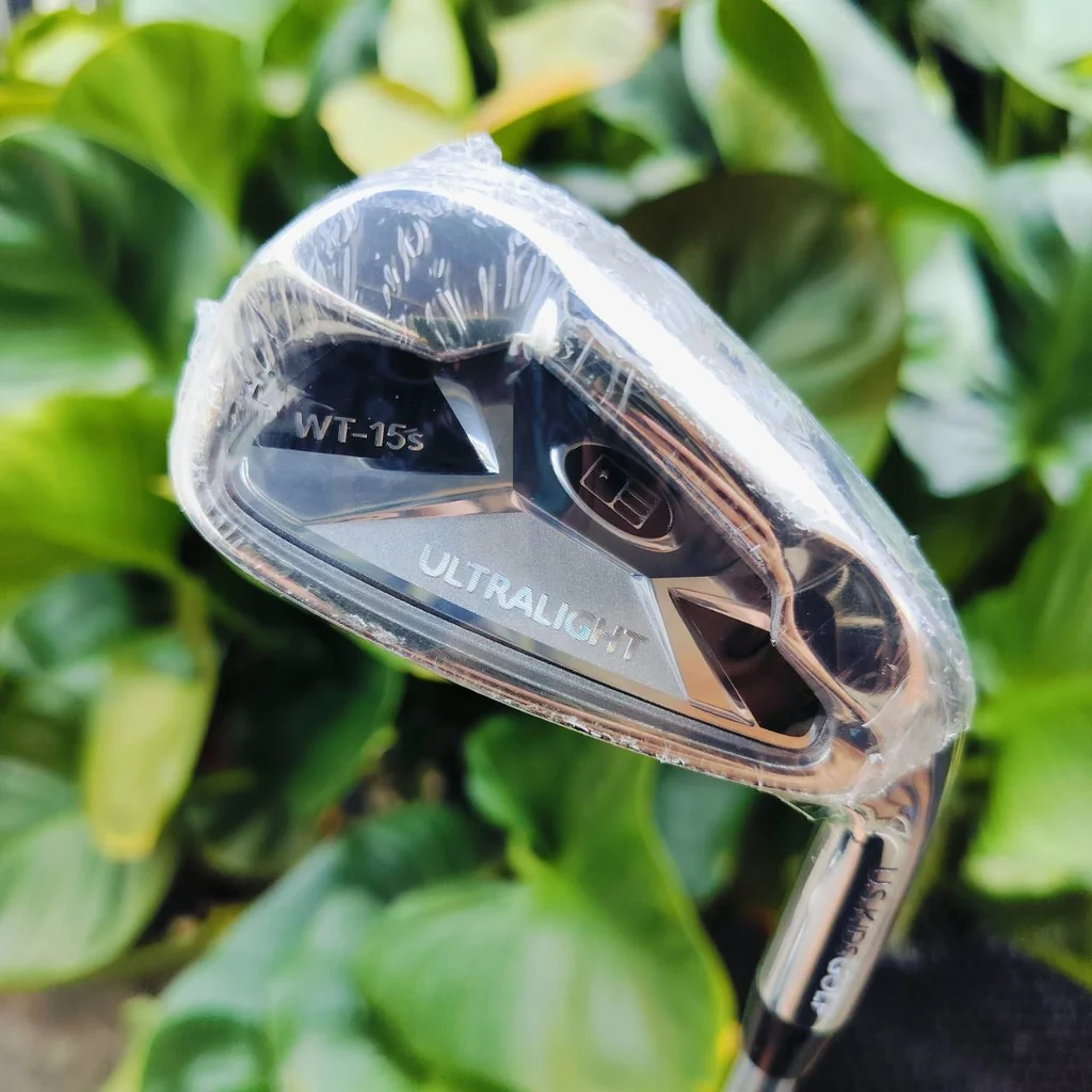 ชุดไม้กอล์ฟสำหรับเด็ก ของใหม่!!! U.S. KIDS GOLF 57″ WT-15s model (15% lighter club heads) เบาลง 15% ความสูง : 57-60 นิ้ว หรือ 144-152 เซนติเมตร ชุดไม้กอล์ฟสำหรับเด็ก ของใหม่!!! U.S. KIDS GOLF 57″ WT-15s model (15% lighter club heads) เบาลง 15% ความสูง : 57-60 นิ้ว หรือ 144-152 เซนติเมตร