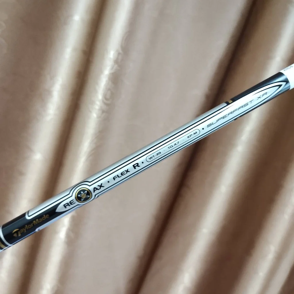 Taylormade XR Square Driver ( Japan Only) หายากมากกก องศา 10.5 ก้าน RE*AX FLEX R เป็น Driver ระดับ SUPER PREMIUM Taylormade XR Square Driver ( Japan Only) หายากมากกก องศา 10.5 ก้าน RE*AX FLEX R เป็น Driver ระดับ SUPER PREMIUM