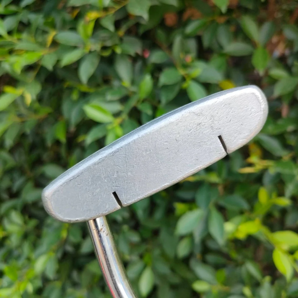 PUTTER RAYCODK M-1X ความยาว 33 นิ้ว ถ่วงทังสเตนทั้งสองด้าน ทรงซาลาเปา PUTTER RAYCODK M-1X ความยาว 33 นิ้ว ถ่วงทังสเตนทั้งสองด้าน ทรงซาลาเปา