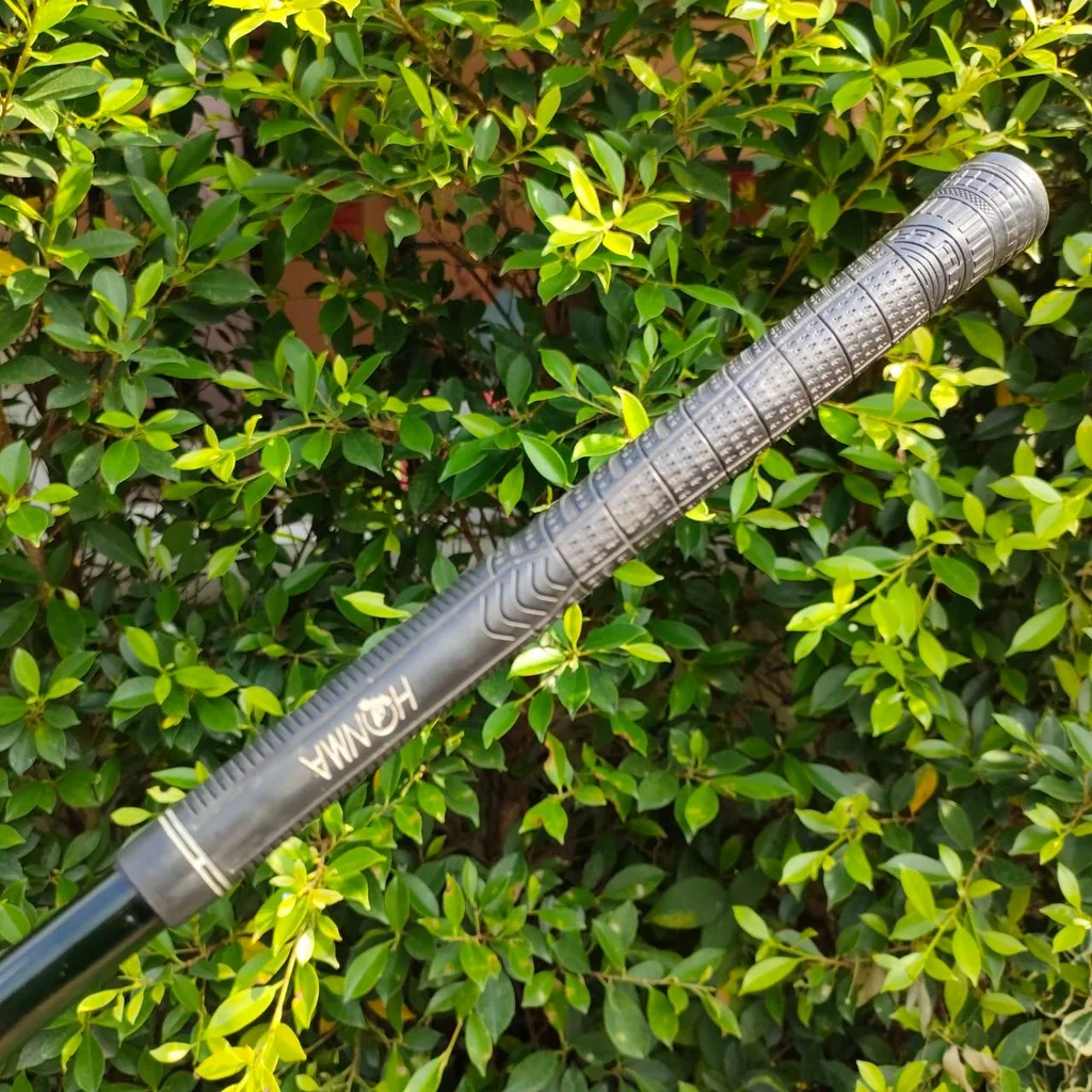 ก้าน HONMA VIZARD ความยาวของก้าน 40.5 เป็นก้านสำหรับใส่ HYBRID FLEX S ก้านดีกว่าก้านโมในท้องตลาดอีกครับ MADE IN JAPAN SAKATA