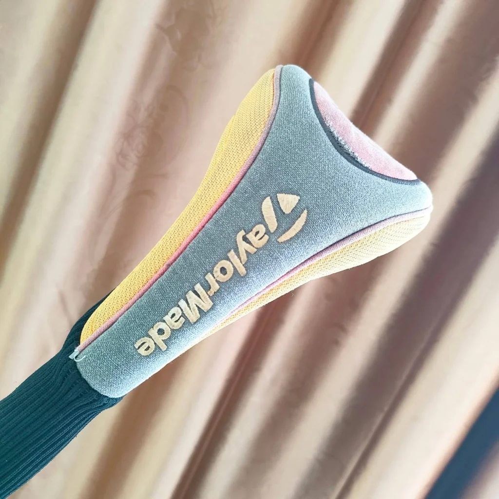 FW 3 TAYLORMADE r7 ST องศา 15 ก้าน RE*AX PLUS FLEX R หัวแบนตีง่ายมาก และเป็นรุ่นที่ มีหมุดถึงสามหมุด หมุดบล๊านซ์ส่งพลัง FW 3 TAYLORMADE r7 ST องศา 15 ก้าน RE*AX PLUS FLEX R หัวแบนตีง่ายมาก และเป็นรุ่นที่ มีหมุดถึงสามหมุด หมุดบล๊านซ์ส่งพลัง