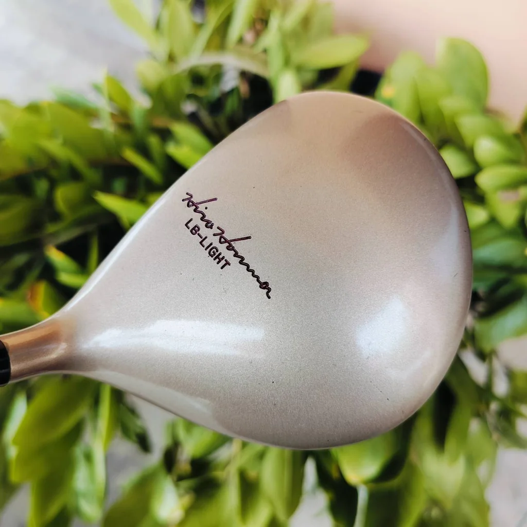 *** ไม้กอล์ฟผู้หญิง *** Driver HIRO HONMA BIG LB LIGHT ตีง่าย เบาสบาย ของดีราคาสุดคุ้ม!!! ก้านดีมาก เป็นก้าน TITANIUM ระดับ 2 ดาว** FLEX LADY ไม้กอล์ฟพรีเมี่ยมมือสอง ของแท้ By NakaraLuxurious *** ไม้กอล์ฟผู้หญิง *** Driver HIRO HONMA BIG LB LIGHT ตีง่าย เบาสบาย ของดีราคาสุดคุ้ม!!! ก้านดีมาก เป็นก้าน TITANIUM ระดับ 2 ดาว** FLEX LADY ไม้กอล์ฟพรีเมี่ยมมือสอง ของแท้ By NakaraLuxurious