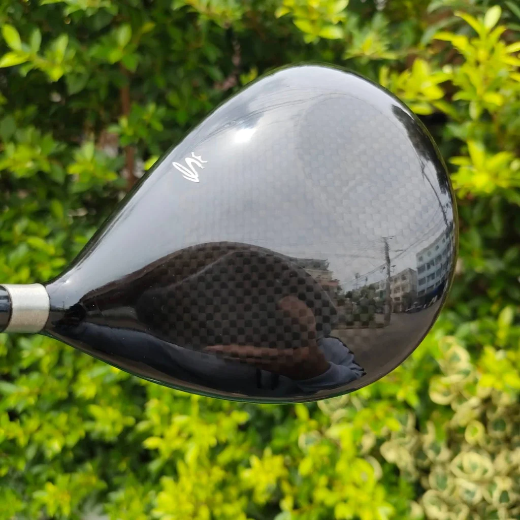 DRIVER KING COBRA 414 COMP องศา 10.5 ก้าน TITANIUM CARBON FLEX R-1 กระดองคาร์บอนเคฟล่า กระดองเด้งสุดๆ วัสดุ MILLED TITANIUM สุดยอดคุณภาพ หน้าเด้งจัดๆ HIGH CORE ตีไกลมาก ไม้กอล์ฟมือสอง ของแท้ BY NakaraLuxurious DRIVER KING COBRA 414 COMP องศา 10.5 ก้าน TITANIUM CARBON FLEX R-1 กระดองคาร์บอนเคฟล่า กระดองเด้งสุดๆ วัสดุ MILLED TITANIUM สุดยอดคุณภาพ หน้าเด้งจัดๆ HIGH CORE ตีไกลมาก ไม้กอล์ฟมือสอง ของแท้ BY NakaraLuxurious