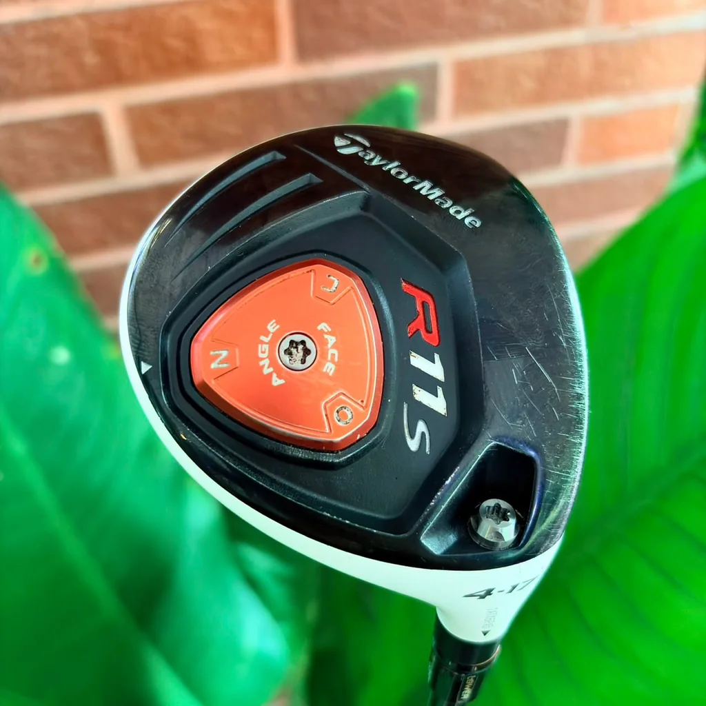FAIRWAY WOOD: TaylorMade R11S (No.4 / Loft 17°) พร้อมกลไกปรับจูนหน้าไม้ระดับทัวร์โปร