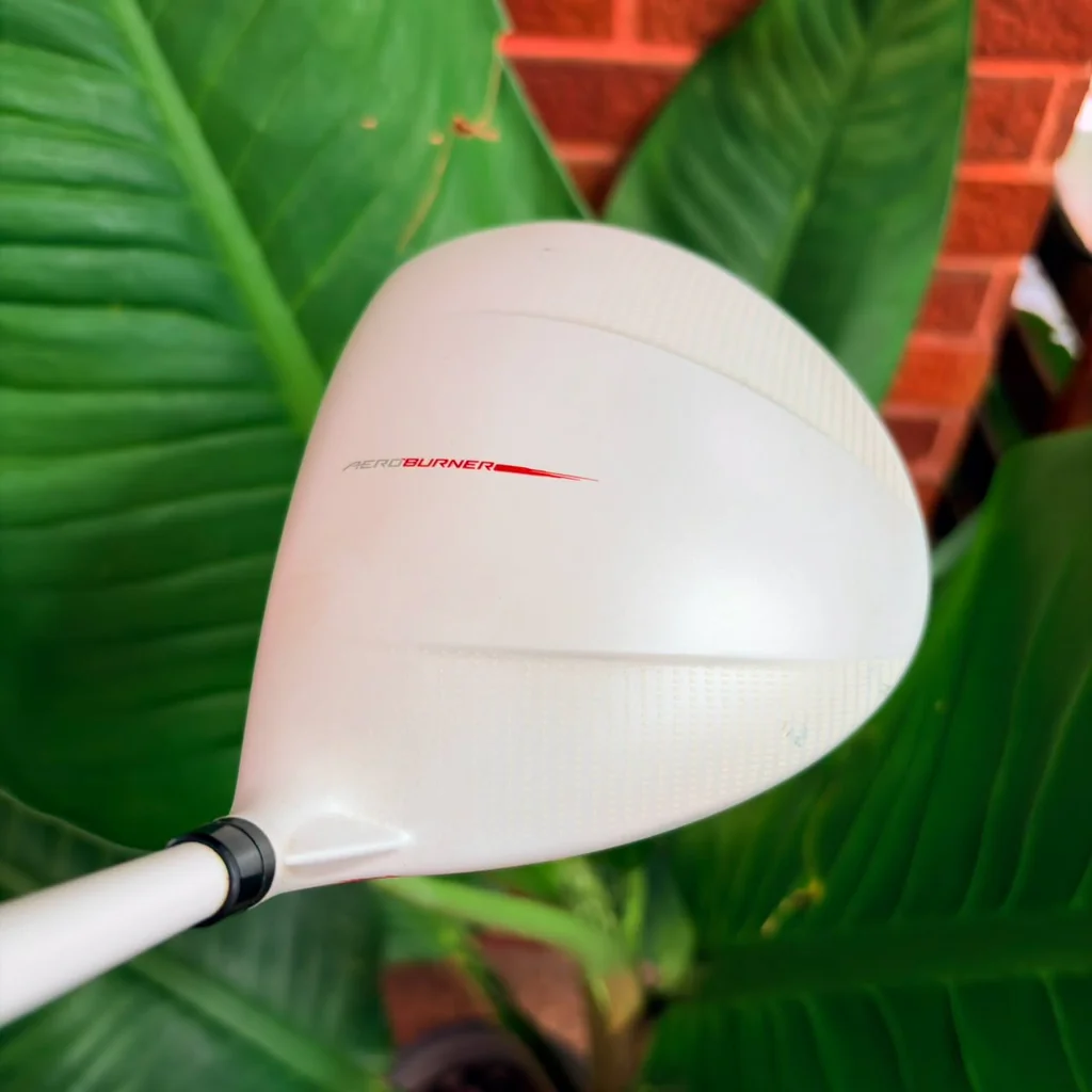 DRIVER TaylorMade AeroBurner 10.5 องศา ที่สุดแห่งความเร็วและหลักอากาศพลศาสตร์ขั้นสุด DRIVER TaylorMade AeroBurner 10.5 องศา ที่สุดแห่งความเร็วและหลักอากาศพลศาสตร์ขั้นสุด