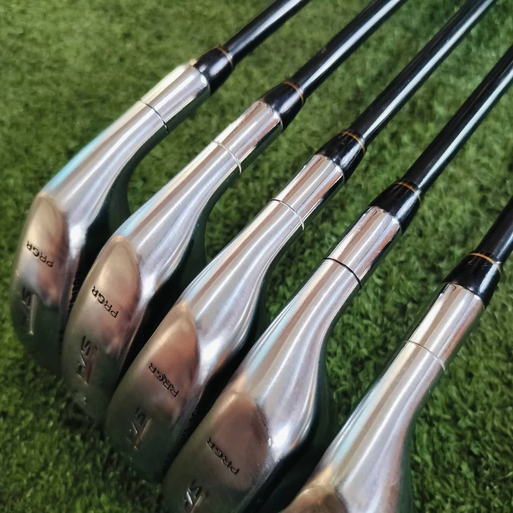 ชุดเหล็ก Finest Instrument PRGR Dream Iron PRGR egg Luxury 5 piece set เป็นชุดเหล็กสั้น มีเหล็ก 7-9 เเละ PW AW ก้าน DATA065 WT-67 Tq-3.1 Kp-H วัสดุพรีเมี่ยมญี่ปุ่น ไม้กอล์ฟมือสอง ของแท้ BY NakaraLuxurious ชุดเหล็ก Finest Instrument PRGR Dream Iron PRGR egg Luxury 5 piece set เป็นชุดเหล็กสั้น มีเหล็ก 7-9 เเละ PW AW ก้าน DATA065 WT-67 Tq-3.1 Kp-H วัสดุพรีเมี่ยมญี่ปุ่น ไม้กอล์ฟมือสอง ของแท้ BY NakaraLuxurious