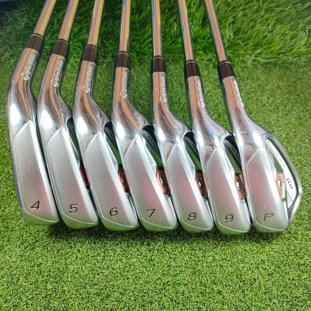 ชุดเหล็ก TAYLORMADE R11 มีเหล็ก 4 - PW สภาพสวยเลยครับ ก้าน N.S.PRO 950GH FLEX R ตีดี ตีง่าย ตีไกลครับ สวยๆนานๆเข้ามา ชุดเหล็ก TAYLORMADE R11 มีเหล็ก 4 - PW สภาพสวยเลยครับ ก้าน N.S.PRO 950GH FLEX R ตีดี ตีง่าย ตีไกลครับ สวยๆนานๆเข้ามา