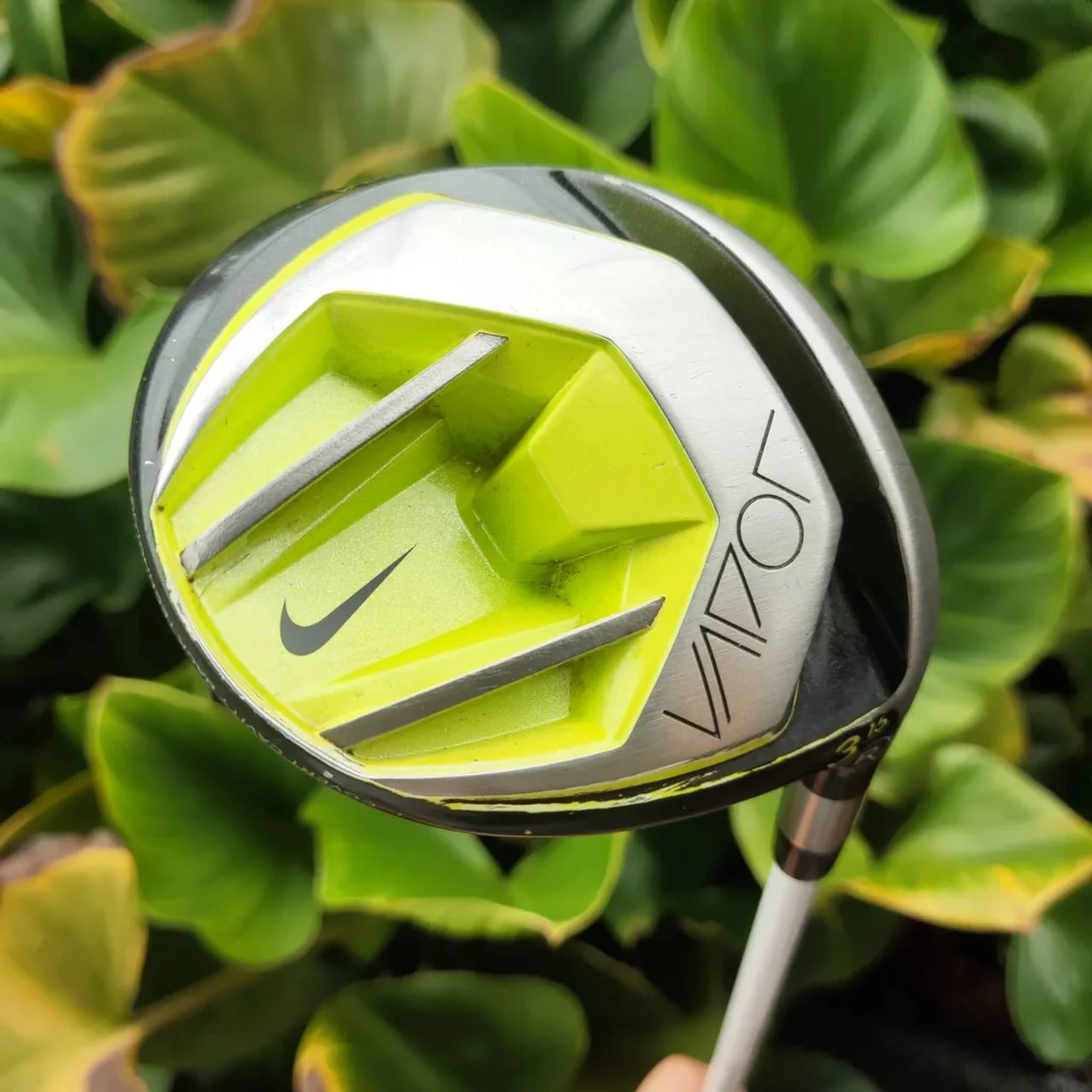 3W Nike VAPOR Fairway หัวไม้แฟร์เวย์สุดเท่จาก Nike ที่ขึ้นชื่อเรื่อง ระยะดี + ตีง่าย 3W Nike VAPOR Fairway หัวไม้แฟร์เวย์สุดเท่จาก Nike ที่ขึ้นชื่อเรื่อง ระยะดี + ตีง่าย