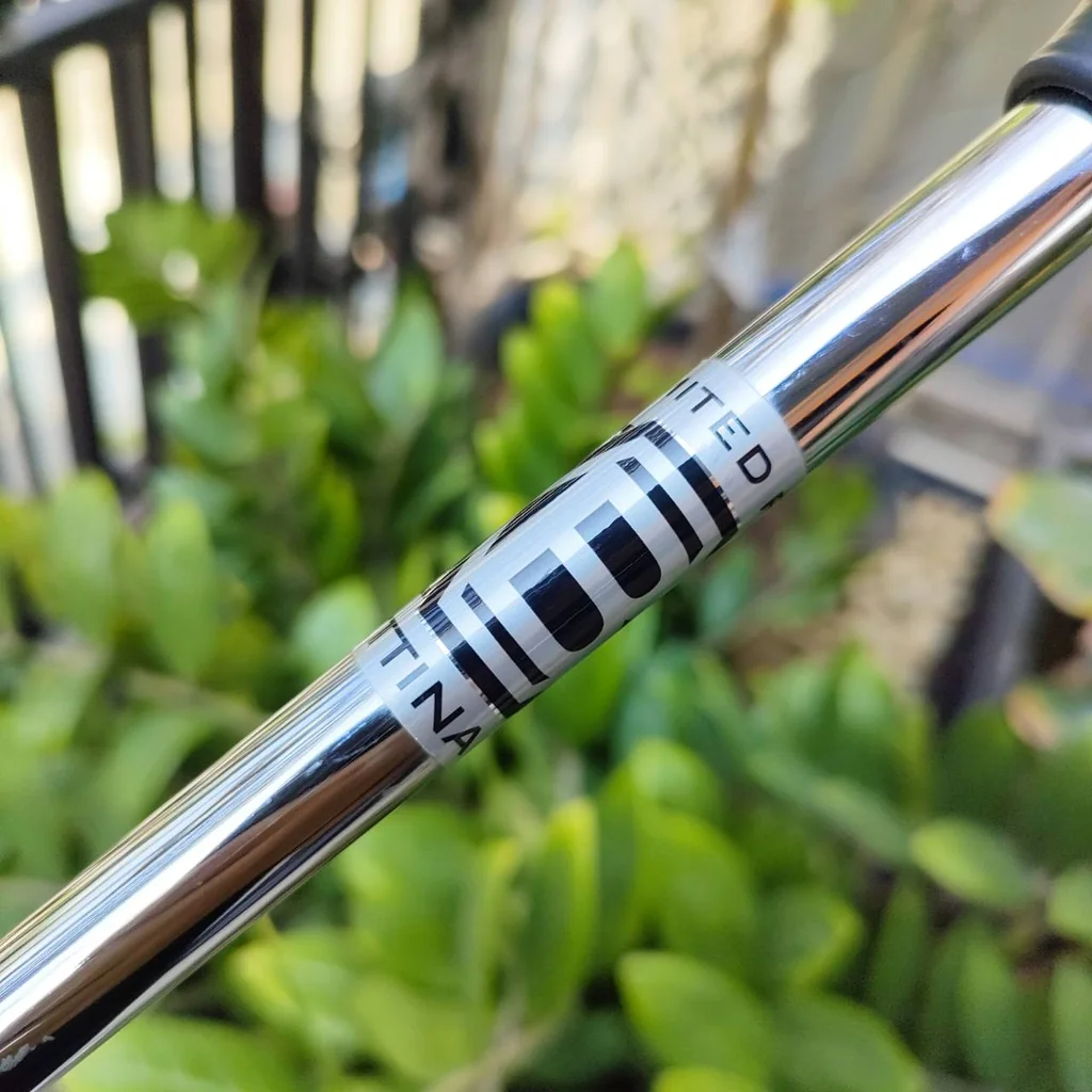 Bettinardi Texas Tea Limited Run Special ต้องจองผ่านดีลเลอร์เท่านั้น มือสองสภาพนางฟ้า Cover สุดเท่ห์ ที่ดีไซน์ขึ้นมาจับคู่กันโดยเฉพาะ ไม้กอล์ฟพรีเมี่ยมมือสอง ของแท้ By NakaraLuxurious Bettinardi Texas Tea Limited Run Special ต้องจองผ่านดีลเลอร์เท่านั้น มือสองสภาพนางฟ้า Cover สุดเท่ห์ ที่ดีไซน์ขึ้นมาจับคู่กันโดยเฉพาะ ไม้กอล์ฟพรีเมี่ยมมือสอง ของแท้ By NakaraLuxurious