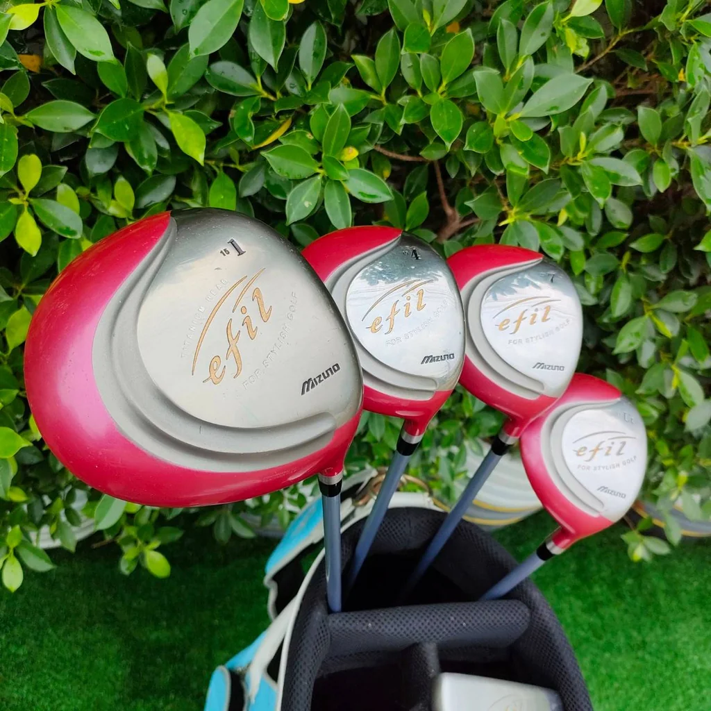 **ไม้กอล์ฟครบชุดสำหรับผู้หญิง** MIZUNO EFIL LADY พร้อมถุงกอล์ฟ MIZUNO คุณภาพดี ผลิตญี่ปุ่น **ไม้กอล์ฟครบชุดสำหรับผู้หญิง** MIZUNO EFIL LADY พร้อมถุงกอล์ฟ MIZUNO คุณภาพดี ผลิตญี่ปุ่น