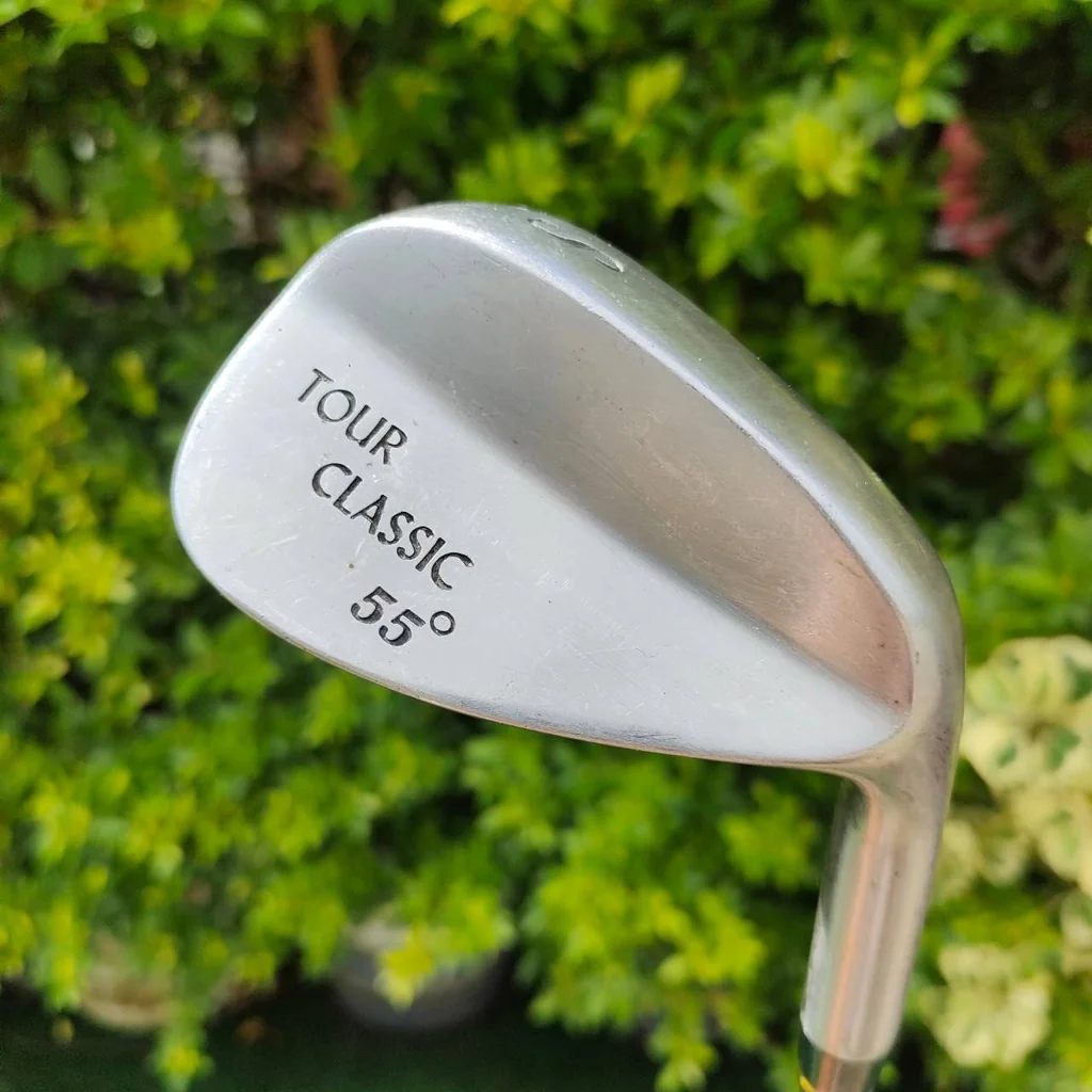 WEDGE TOUR CLASSIC องศา 55 ก้าน FEMGO FLEX WEDGE เหล็ก FORGED เนื้อดี ไม้กอล์ฟมือสอง ของแท้ BY NakaraLuxurious WEDGE TOUR CLASSIC องศา 55 ก้าน FEMGO FLEX WEDGE เหล็ก FORGED เนื้อดี ไม้กอล์ฟมือสอง ของแท้ BY NakaraLuxurious