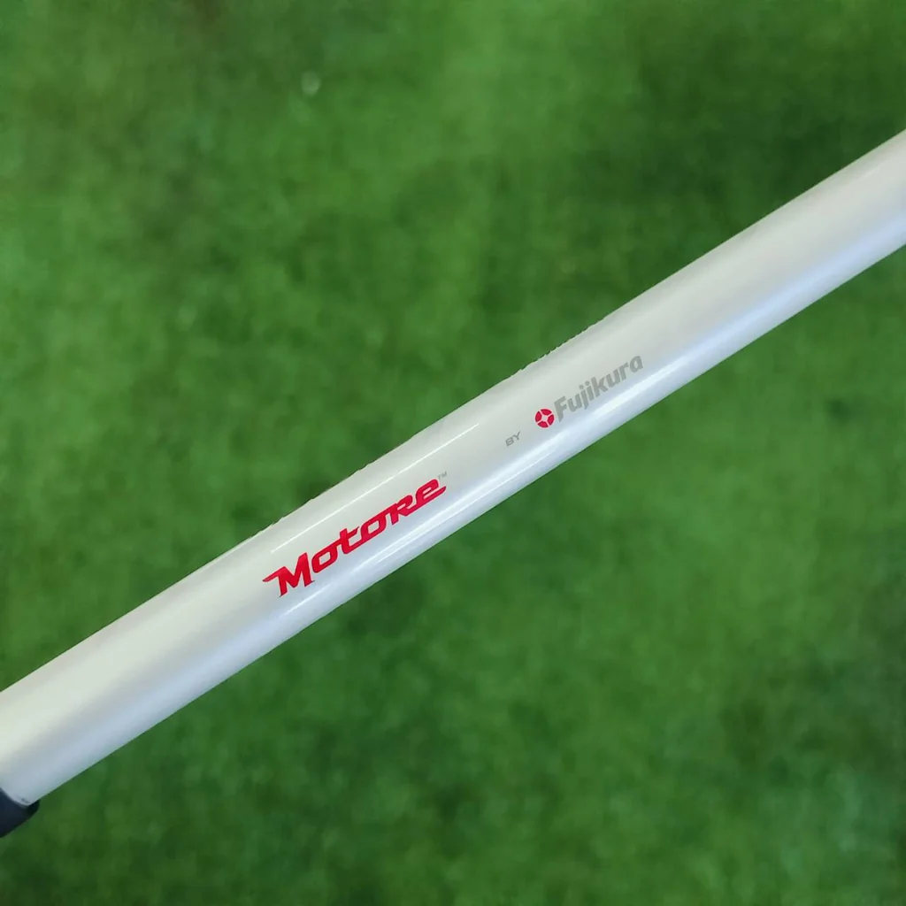DRIVER TAYLORMADE R9 MAX องศา 9.5 ก้าน FUJIKURA MOTORE FLEX SR ตีไกลแบบเต็ม MAX รุ่น MAX หน้าเด้ง ไม้กอล์ฟพรีเมี่ยมมือสอง ของแท้ By NakaraLuxurious