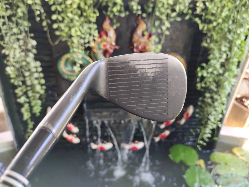 WEDGE CLEVELAND ZIPGROOVE องศา 60 ใบลมดำสวยมากๆ WEDGE CLEVELAND ZIPGROOVE องศา 60 ใบลมดำสวยมากๆ
