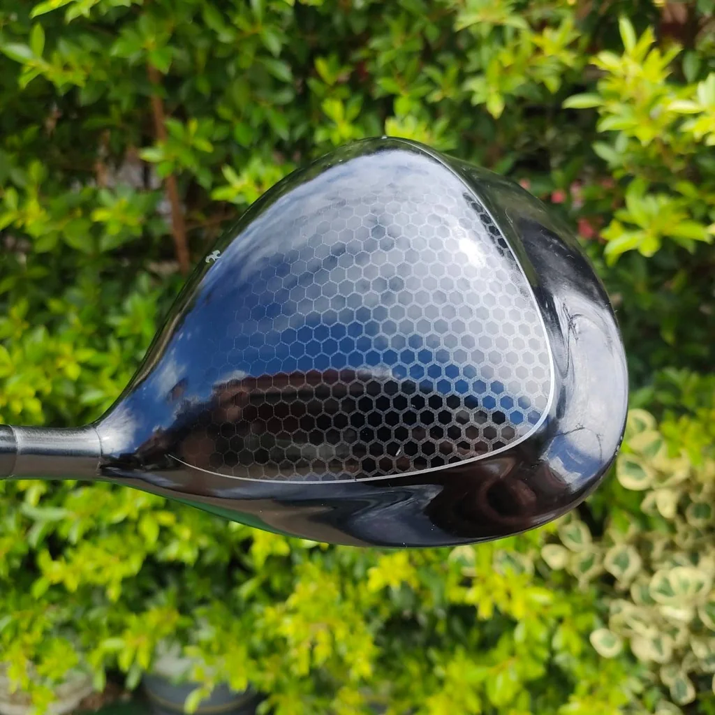 DRIVER TAYLORMADE BURNER SUPERFAST องศา 8.5 ก้าน RE*AX FLEX S ตัวหัวดำตีมันส์ องศาต่ำลูกพุ่ง แต่ด้วย CG และการชดเชยดีมาก ไม้กอล์ฟมือสอง ของแท้ BY NakaraLuxurious DRIVER TAYLORMADE BURNER SUPERFAST องศา 8.5 ก้าน RE*AX FLEX S ตัวหัวดำตีมันส์ องศาต่ำลูกพุ่ง แต่ด้วย CG และการชดเชยดีมาก ไม้กอล์ฟมือสอง ของแท้ BY NakaraLuxurious