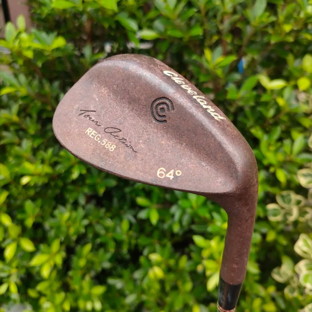 WEDGE CLEVELAND REG.588 องศา 64 ก้าน FCM 6.0 FLEX WEDGE เป็นรุ่นที่ดังที่สุด