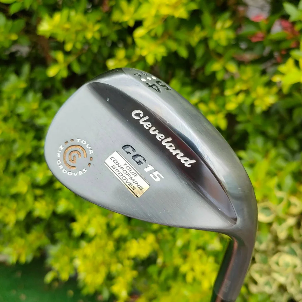 WEDGE CLEVELAND CG15 องศา 54 BOUNCE 14 ก้าน TRACTION FLEX WEDGE ร่องเป็นสี่เหลี่ยม แถมหน้ายังมี LASER MILLED ต้นตำหรับ WEDGE ขนานแท้ ไม้กอล์ฟมือสอง ของแท้ BY NakaraLuxurious WEDGE CLEVELAND CG15 องศา 54 BOUNCE 14 ก้าน TRACTION FLEX WEDGE ร่องเป็นสี่เหลี่ยม แถมหน้ายังมี LASER MILLED ต้นตำหรับ WEDGE ขนานแท้ ไม้กอล์ฟมือสอง ของแท้ BY NakaraLuxurious