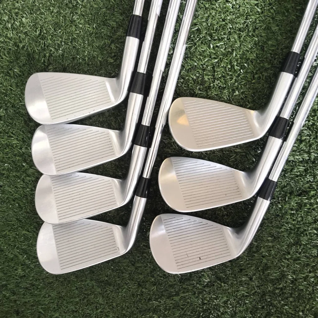 ชุดเหล็ก NIKE VR_S FORGED สุดยอดฟีลลิ่งของเหล็ก FORGED เน้นๆ แต่ตีง่ายและไกลมาก ชุดเหล็ก NIKE VR_S FORGED สุดยอดฟีลลิ่งของเหล็ก FORGED เน้นๆ แต่ตีง่ายและไกลมาก