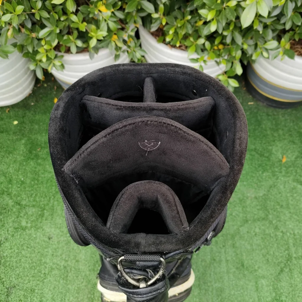 ถุงกอล์ฟ NIKE GOLF มือสอง **มีตำหนิถุงกอล์ฟมีถลอก** ถุงกอล์ฟ NIKE GOLF มือสอง **มีตำหนิถุงกอล์ฟมีถลอก**