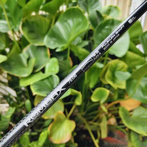 ก้านใส่ WEDGE FUJIKURA ROMBAX | FLEX R | ยาว 34 นิ้ว (เฉพาะก้าน) มาพร้อมกริพแท้ IOMIC image 1 ก้านใส่ WEDGE FUJIKURA ROMBAX | FLEX R | ยาว 34 นิ้ว (เฉพาะก้าน) มาพร้อมกริพแท้ IOMIC image 1