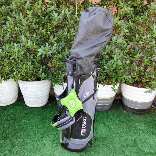 ชุดไม้กอล์ฟสำหรับเด็ก U.S. KIDS GOLF 57″ ความสูง : 57-60 นิ้ว หรือ 144-152 เซนติเมตร image 17 ชุดไม้กอล์ฟสำหรับเด็ก U.S. KIDS GOLF 57″ ความสูง : 57-60 นิ้ว หรือ 144-152 เซนติเมตร image 17