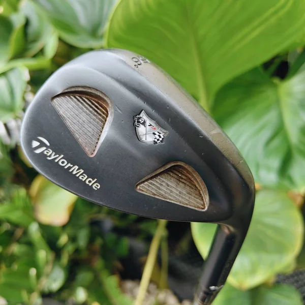 WEDGE TAYLORMADE RAC TP – 56° Bounce 12° เวดจ์ยอดนิยม สำหรับช็อตรอบกรีนและ bunker 🎯 image 1 WEDGE TAYLORMADE RAC TP – 56° Bounce 12° เวดจ์ยอดนิยม สำหรับช็อตรอบกรีนและ bunker 🎯 image 1