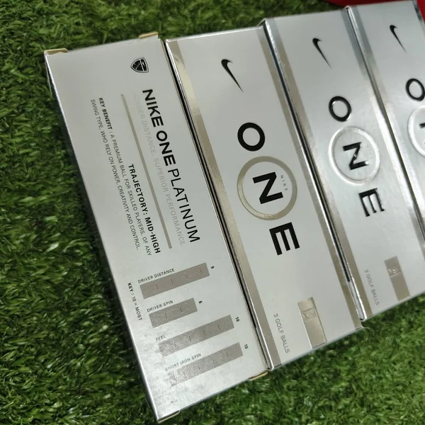 ลูกกอล์ฟ NIKE ONE PLATINUM เป็นลูกกอล์ฟระดับทัวร์ประสิทธิภาพสูงแบบ 4 ชิ้น image 7 ลูกกอล์ฟ NIKE ONE PLATINUM เป็นลูกกอล์ฟระดับทัวร์ประสิทธิภาพสูงแบบ 4 ชิ้น image 7