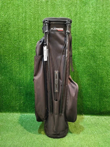 ถุงกอล์ฟ Taylormade ขาตั้ง image 7 ถุงกอล์ฟ Taylormade ขาตั้ง image 7
