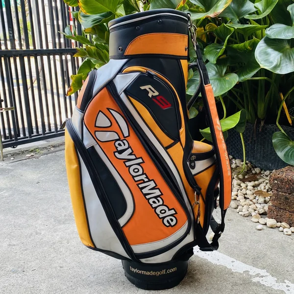 GOLF BAG TAYLORMADE R9 ⛳️🔥 ถุงกอล์ฟระดับตำนานจากตระกูล r9 ที่สะท้อนความสปอร์ตและความเป็นมืออาชีพ image 2 GOLF BAG TAYLORMADE R9 ⛳️🔥 ถุงกอล์ฟระดับตำนานจากตระกูล r9 ที่สะท้อนความสปอร์ตและความเป็นมืออาชีพ image 2