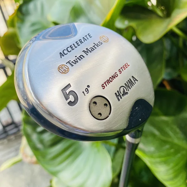 5W HONMA TWIN MARKS ACCELERATE ⛳ขึ้นชื่อเรื่องตีง่ายและได้ระยะ 🔥 มาพร้อมเทคโนโลยี Strong Steel image 1 5W HONMA TWIN MARKS ACCELERATE ⛳ขึ้นชื่อเรื่องตีง่ายและได้ระยะ 🔥 มาพร้อมเทคโนโลยี Strong Steel image 1