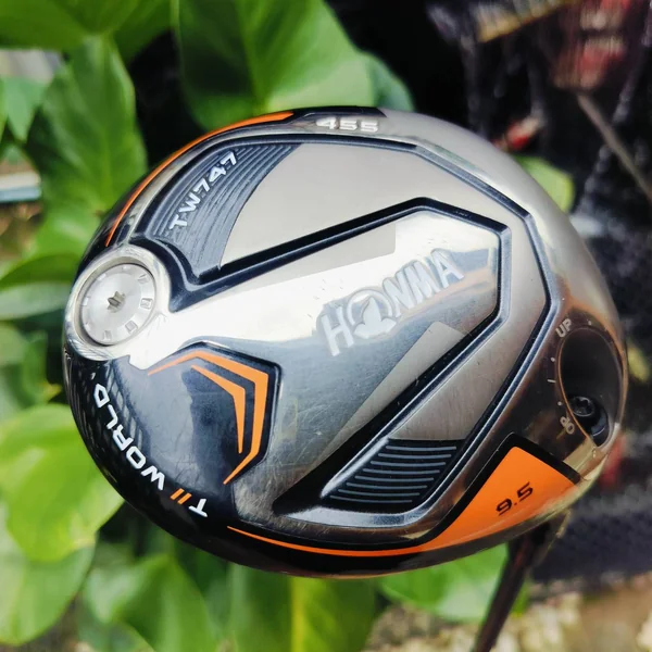 Driver HONMA TW747 455 องศา 9.5 ก้าน Honma Titanium 2 ดาว Flex S ตระกูล TOUR WORLD ของ HONMA เป็นตระกูลที่ตีมันส์อย่างมาก ไม้กอล์ฟพรีเมี่ยมมือสอง ของแท้ By NakaraLuxurious image 2 Driver HONMA TW747 455 องศา 9.5 ก้าน Honma Titanium 2 ดาว Flex S ตระกูล TOUR WORLD ของ HONMA เป็นตระกูลที่ตีมันส์อย่างมาก ไม้กอล์ฟพรีเมี่ยมมือสอง ของแท้ By NakaraLuxurious image 2