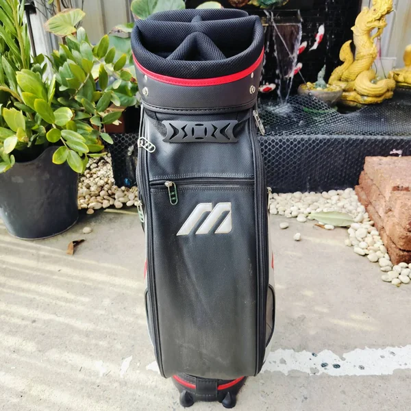 ถุงกอล์ฟ MIZUNO ของแท้ มือสอง สภาพสวยมาก ถุง TOUR ใบใหญ่ แต่น้ำหนักเบา ช่องใส่ของดีมากๆ ถุงกอล์ฟพรีเมี่ยมมือสอง ของแท้ By NakaraLuxuriious image 3 ถุงกอล์ฟ MIZUNO ของแท้ มือสอง สภาพสวยมาก ถุง TOUR ใบใหญ่ แต่น้ำหนักเบา ช่องใส่ของดีมากๆ ถุงกอล์ฟพรีเมี่ยมมือสอง ของแท้ By NakaraLuxuriious image 3