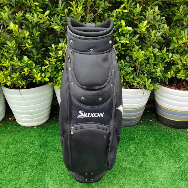 ถุงกอล์ฟ SRIXON มือสอง ของแท้ สภาพสวยเดิมๆเลยครับ image 3 ถุงกอล์ฟ SRIXON มือสอง ของแท้ สภาพสวยเดิมๆเลยครับ image 3