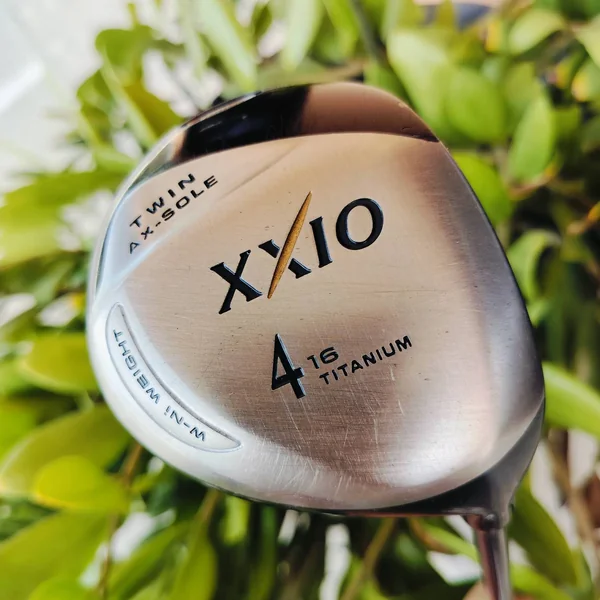 FW4 XXIO MP200 องศา16 ก้าน MP200 FLEX S รุ่นยอดนิยมของญี่ปุ่น ชดเชยสูงและตีตรงมาก ตีลูกลอยง่าย เสียงเพราะๆ ไม้กอล์ฟพรีเมี่ยมมือสอง ของแท้ By NakaraLuxurious image 2 FW4 XXIO MP200 องศา16 ก้าน MP200 FLEX S รุ่นยอดนิยมของญี่ปุ่น ชดเชยสูงและตีตรงมาก ตีลูกลอยง่าย เสียงเพราะๆ ไม้กอล์ฟพรีเมี่ยมมือสอง ของแท้ By NakaraLuxurious image 2