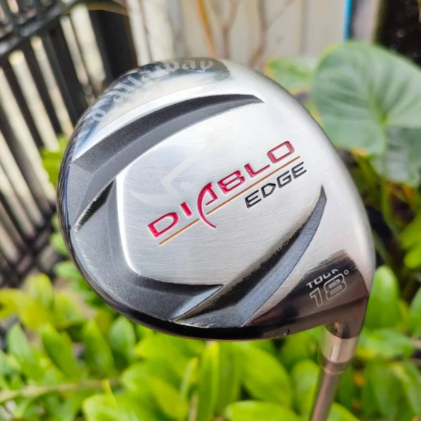 FW5 CALLAWAY DIABLO EDGE องศา 18 ก้าน CALLAWAY DIABLO EDGE FLEX S รุ่น EDGE เป็นรุ่นที่เพิ่มความมันส์เข้าไป จากที่ตีง่ายอยู่แล้ว ปรับให้สามารถเล่นได้ หลากหลายยิ่งขึ้น สภาพสวยเดิม ไม้กอล์ฟมือสอง ของแท้ BY NakaraLuxurious image 2 FW5 CALLAWAY DIABLO EDGE องศา 18 ก้าน CALLAWAY DIABLO EDGE FLEX S รุ่น EDGE เป็นรุ่นที่เพิ่มความมันส์เข้าไป จากที่ตีง่ายอยู่แล้ว ปรับให้สามารถเล่นได้ หลากหลายยิ่งขึ้น สภาพสวยเดิม ไม้กอล์ฟมือสอง ของแท้ BY NakaraLuxurious image 2